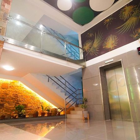 Go Hotels Iloilo Luaran gambar