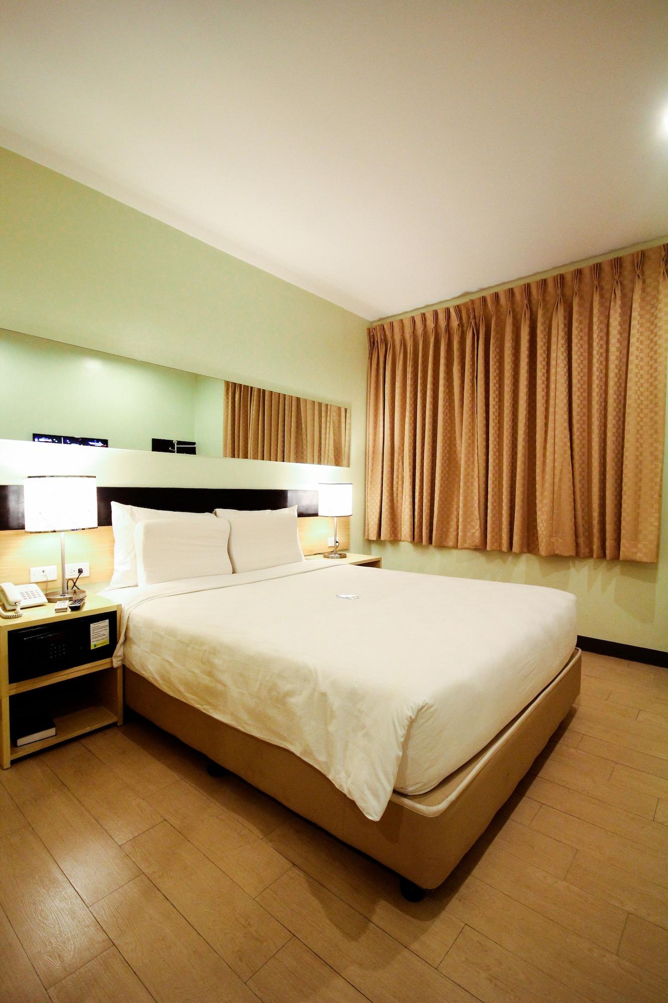 Go Hotels Iloilo Luaran gambar