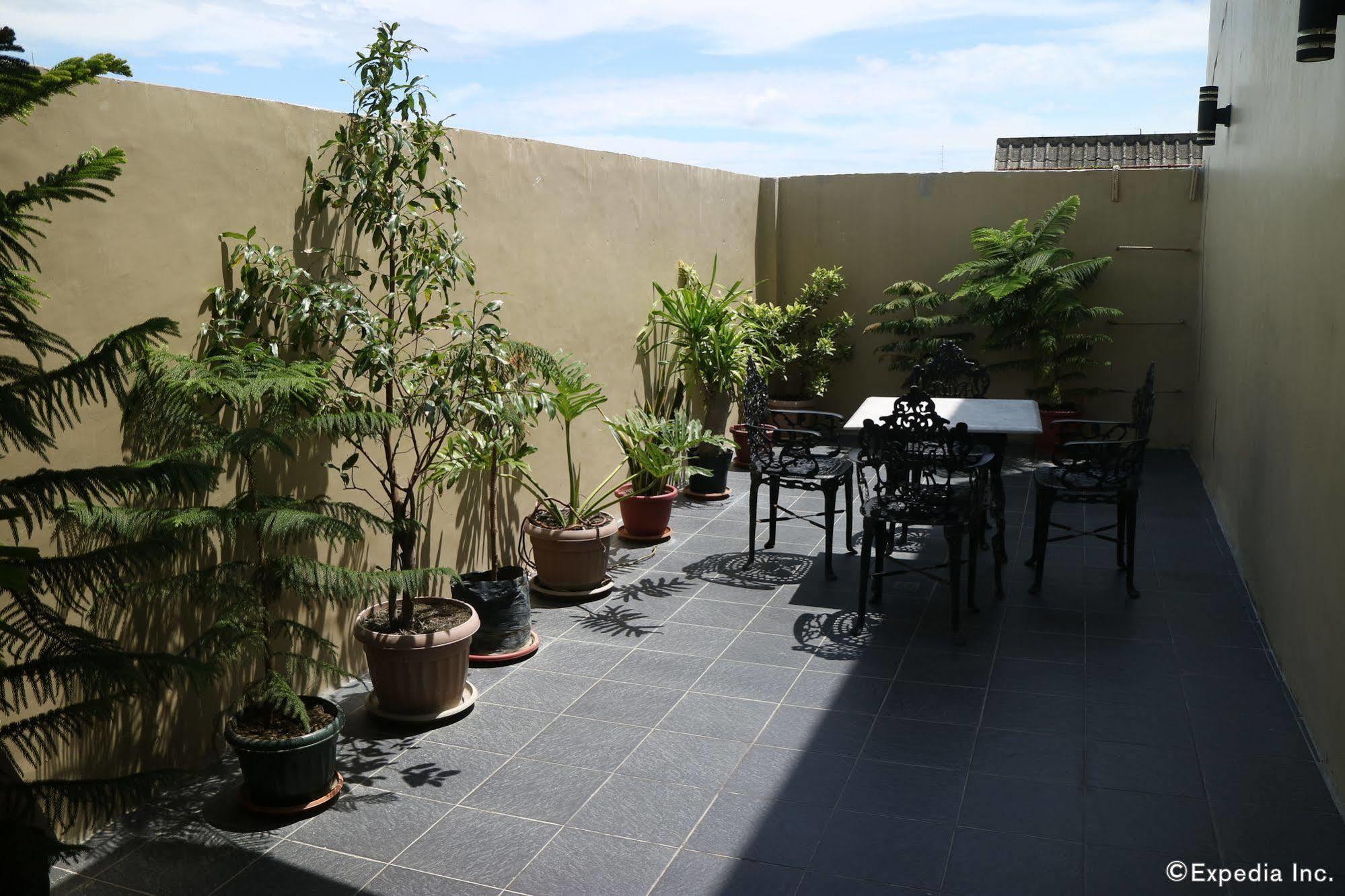 Go Hotels Iloilo Luaran gambar